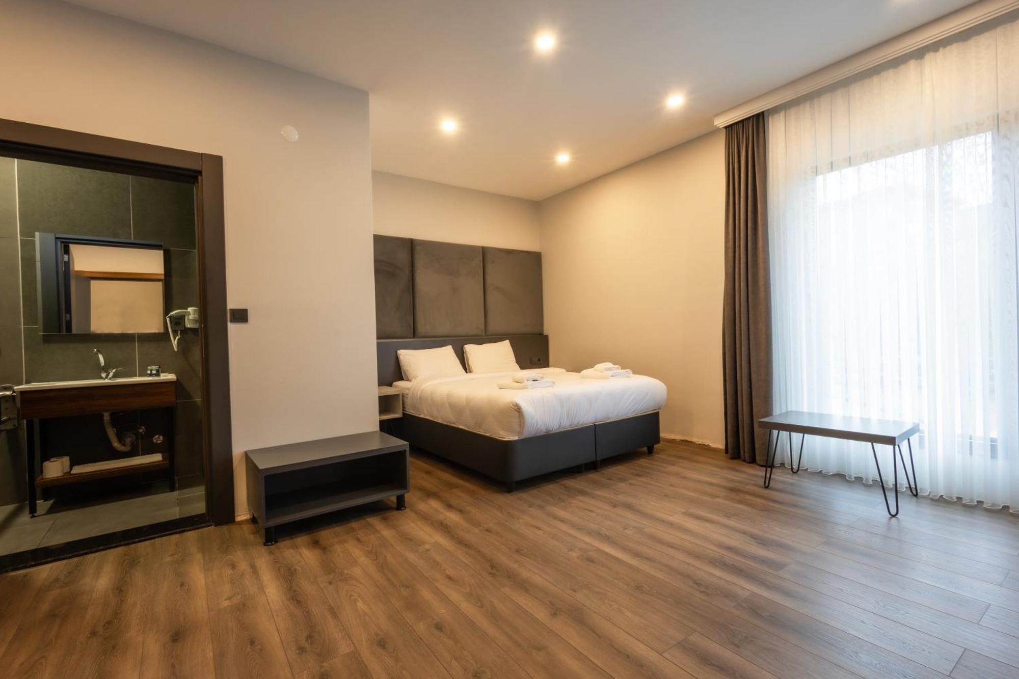 Santana Otel Τραμπζόν Εξωτερικό φωτογραφία